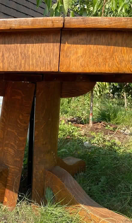 Photo of free old Oak table (North Portland)