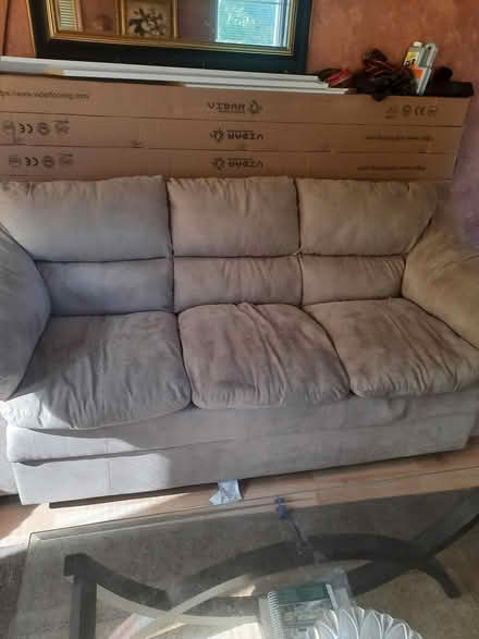 Photo of free Couch set (Richmond hill) #2