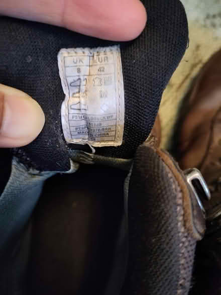Photo of free Hiking Boots - Size 8 (L1 Liverpool City Centre) #2