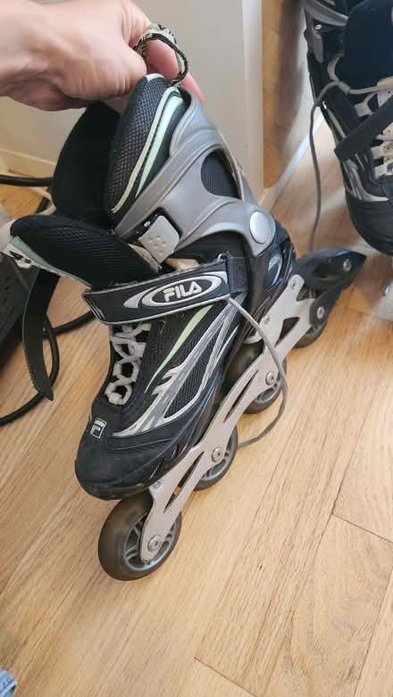 Photo of free Fila inline skates Woman Size 7 (East Williamsburg) #4