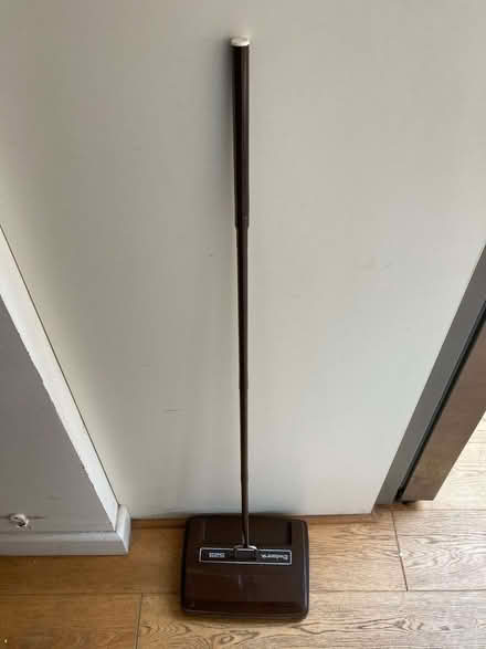 Photo of free Vintage Ewbank 525 Carpet Cleaner (CT5) #1