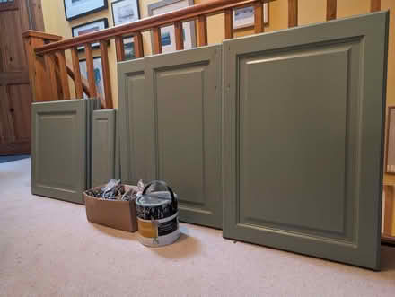 Photo of free Set of kitchen cabinet doors (Bruntsfield EH3) #3