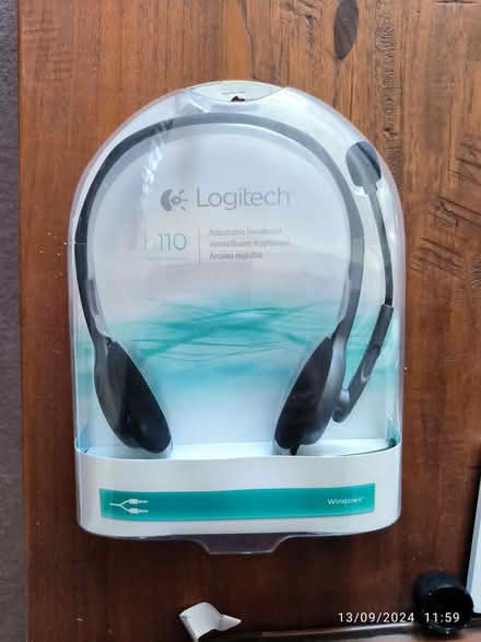 Photo of free headphones (Pilgrims' Hatch CM15) #1