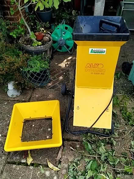 Photo of free Faulty garden shredder (Kennington OX1) #2