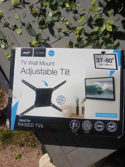 Photo of free TV Wall mount (DE21)