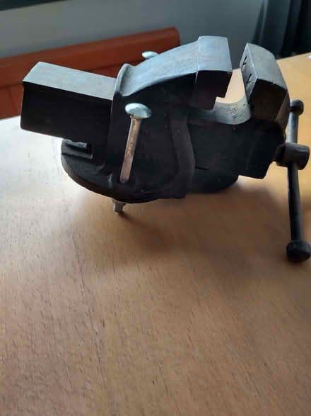 Photo of free Old metal vice (Northern Moor M23)