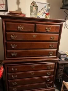 Photo of free two matching bureau (Kingston NH) #2