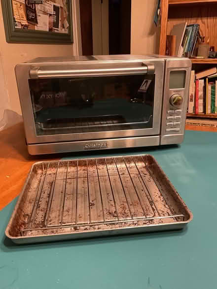 Photo of free 10-year-old Cuisinart toaster oven (M.H. DeWitt and West Main.) #1