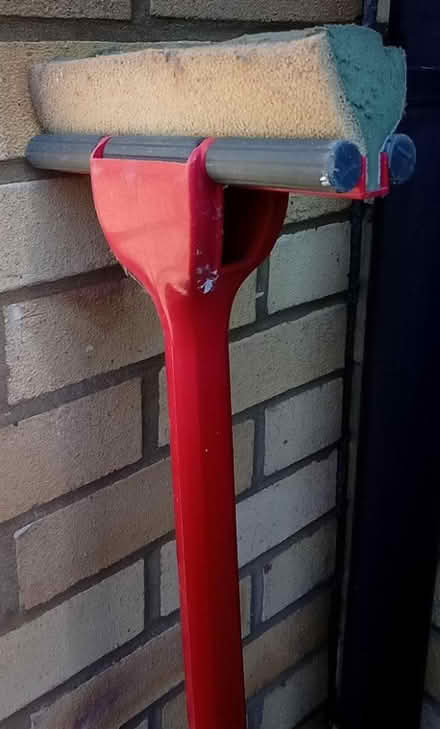 Photo of free Vileda squeegee 'Magic Mop' (Pinnocks Lane, Baldock) #2