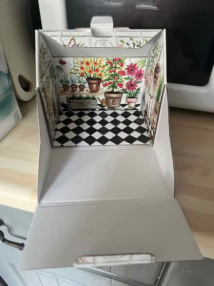 Photo of free Pretty gift box (Hertford Heath SG13) #2