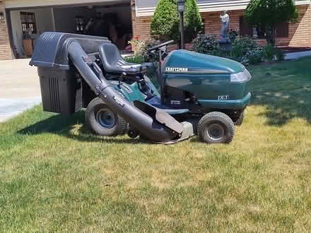 Photo of working lawn tractor (Whitman) #3