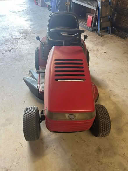 Photo of working lawn tractor (Whitman) #1