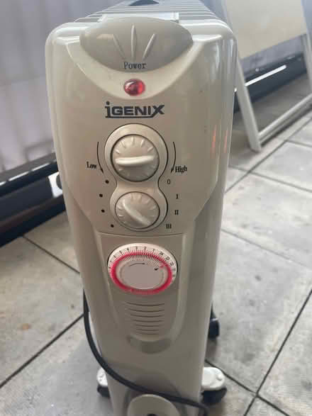 Photo of free Electric oil heater (St Albans AL1) #2