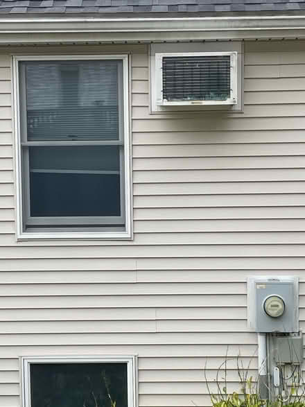 Photo of free In wall air conditioner (South acton) #1