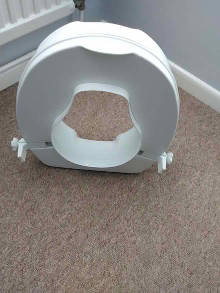 Photo of free Brand New Raised Toilet Seat (Heacham PE31) #2