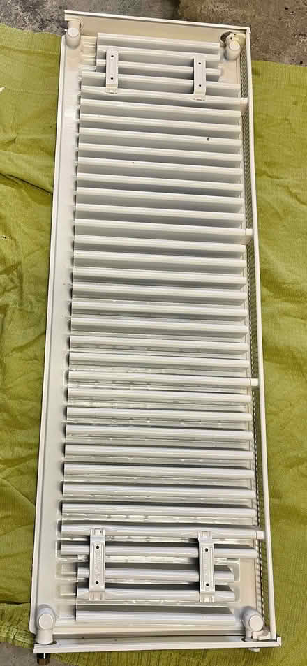 Photo of free small single panel radiator (Craigmount EH12) #2