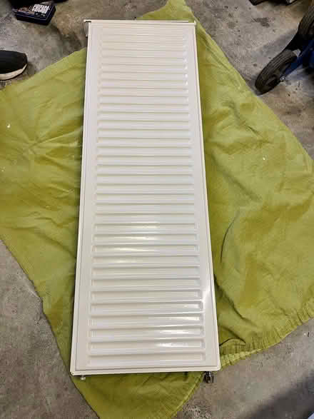 Photo of free small single panel radiator (Craigmount EH12) #1