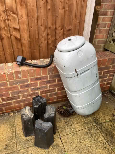 Photo of free Small water butt (Tilehurst RG31) #1