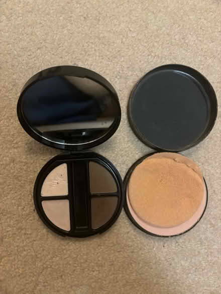 Photo of free Assorted make up (Orwell SG8) #3
