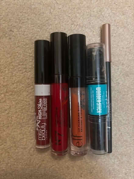 Photo of free Assorted make up (Orwell SG8) #2