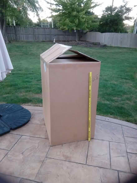 Photo of free Large cardboard box (Fontenaix subdiv., Naperville)