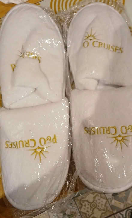 Photo of free 2 pairs white towelling spa slippers, size L/XL (South Croydon CR2) #2