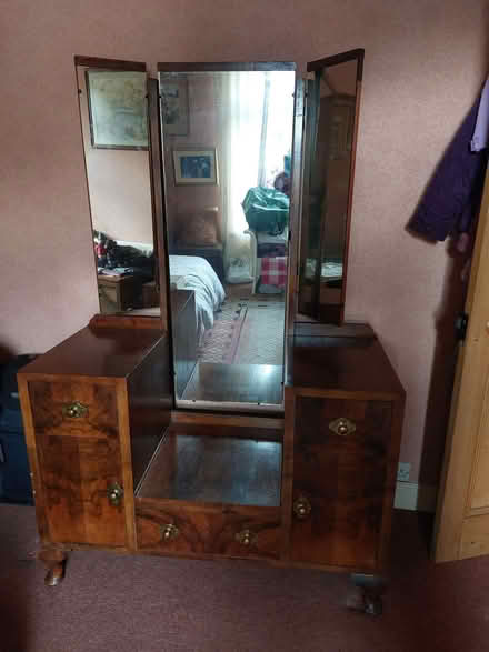 Photo of free Walnut veneered dressing table c1910 now downstairs (Central Derby DE1) #3