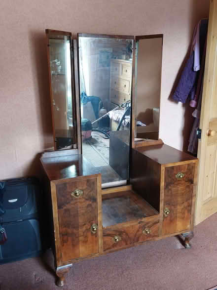 Photo of free Walnut veneered dressing table c1910 now downstairs (Central Derby DE1) #2