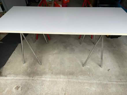 Photo of free 2 Table tops and 1 set of legs (Quincy) #1