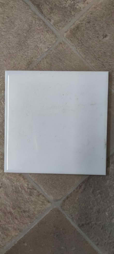 Photo of free White ceramic tiles (Congleton CW12) #2