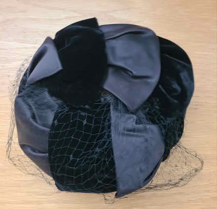 Photo of free Vintage hat and clutch (Arlington, VA) #2