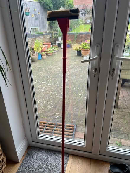 Photo of free Tool to clean windows (Clanfield PO8) #1