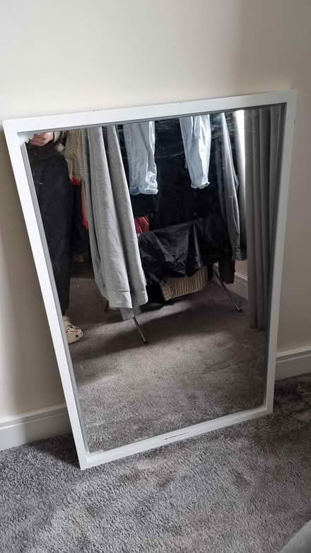 Photo of free Large mirror (Scotstounhill G14) #1