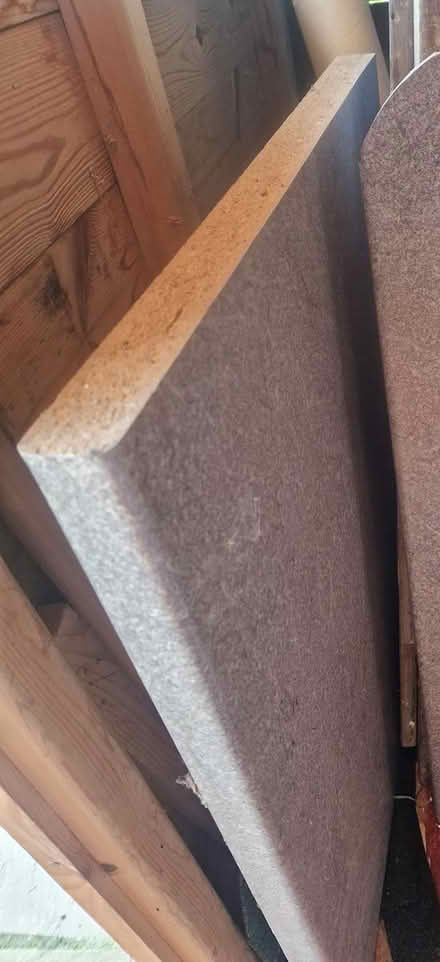 Photo of free Paint trays, Worktop pieces, Carpet (Shoeburyness (SS3)) #4