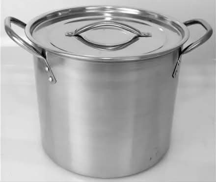 Photo of Stockpot/water bath canner (Bicton Heath SY3) #1