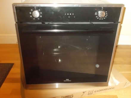 Photo of free oven/hob new world /broken (Whitecliff BH14) #1