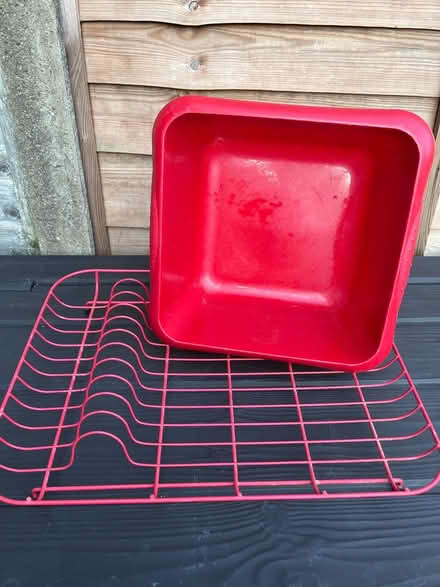 Photo of free Kitchen washbowl & dish drainer (Littlehampton) #3