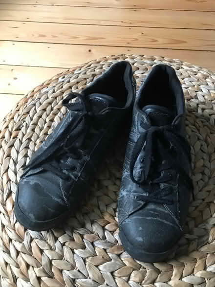 Photo of free Black old trainers (Kidlington OX5) #1