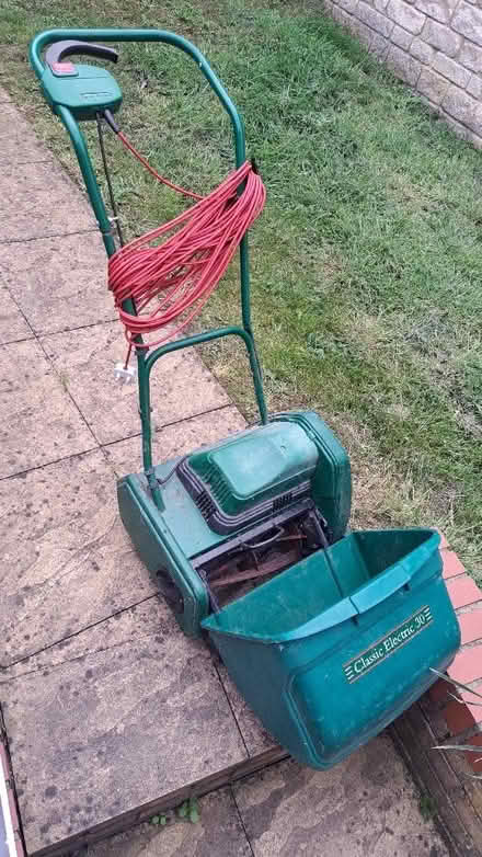 Photo of free Qualcast Cylinder Mower (Portway area) (Frome BA11) #1