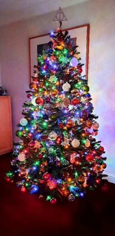 Photo of free 6' Christmas tree (Pitsea SS13) #1