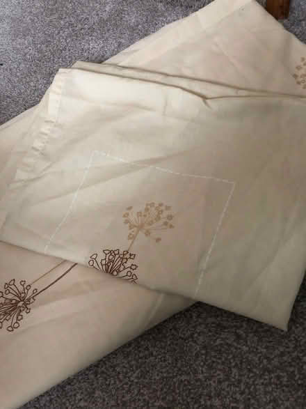 Photo of free Single duvet set, quilt cover and single pillow case. (Egerton Park CH42) #1