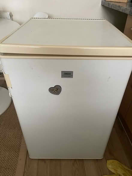 Photo of free Fridge freezer (Warlingham) #3