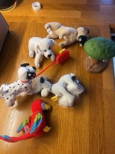 Photo of free McDonald’s toys (Broadward HR6) #1