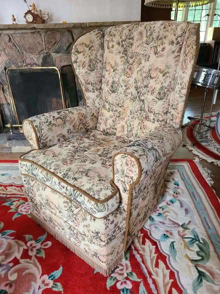 Photo of free Armchair (Highway SL6) #2