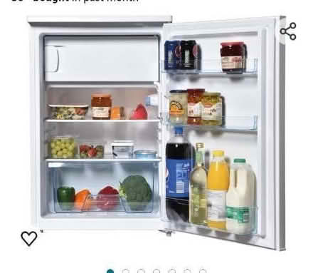 Photo of Fridge/Freezer (BT6) #1