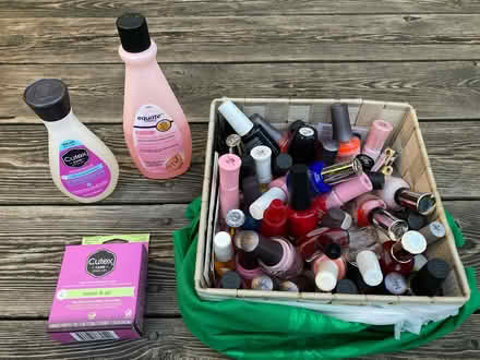 Photo of free Open Bottles of Nail Polish (Somerset/Bayswater) #1