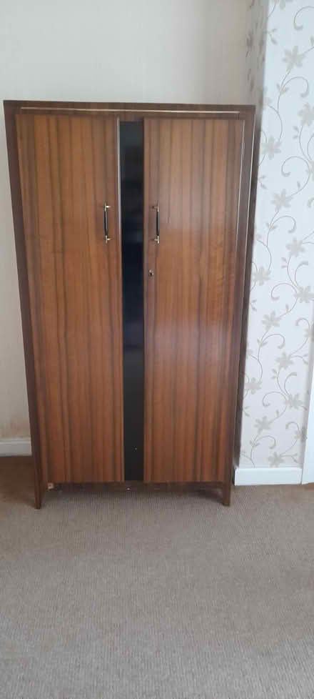 Photo of free Old wardrobe (LE9 Croft) #1