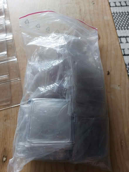 Photo of free Coin display sheets and individual wallets (Walton ST15) #3