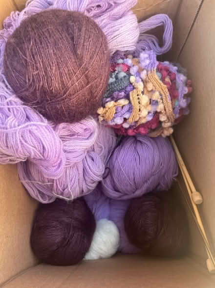 Photo of free Assorted Yarn (08846) #1