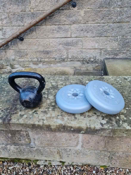 Photo of free Weights (Two Dales DE4) #1